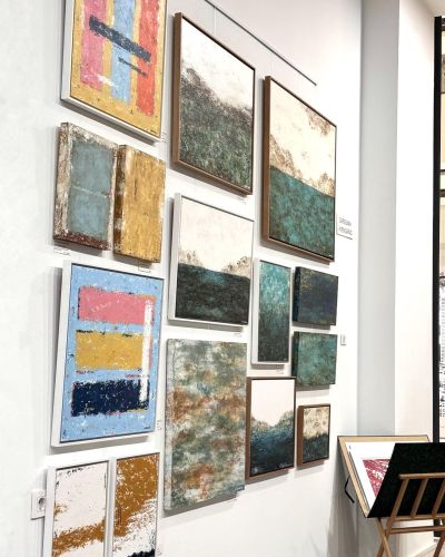 Participación en exposición colectiva en la Galería Arte en Movimiento, Vigo